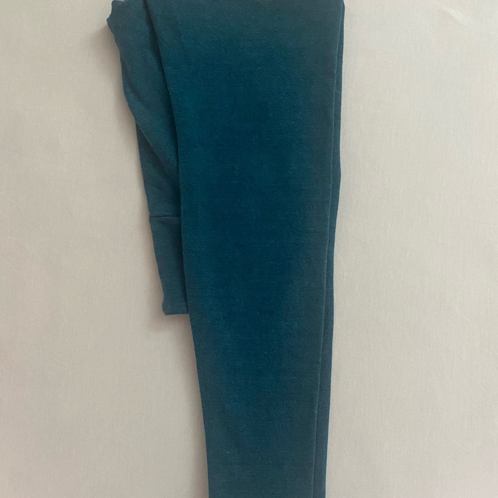 UGG Women’s Blue Saylor Leggings - Picture 11 of 11